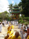 Phật tử tham dự Lễ An Vị